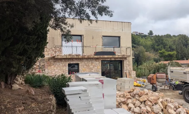 Réalisation façade en pierre de maison à La Cadière-d'Azur., La Cadière-d'Azur, Home Creative